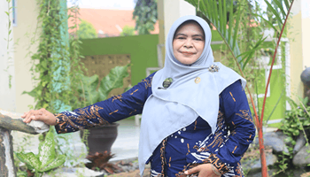 ROISAH, S.Pd., M.Pd.