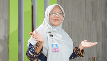 SITI ROKHMAKHTUS SALIMAH, M.Pd.I.